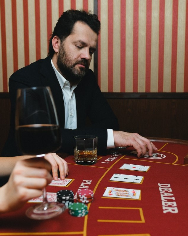 compulsive gambling lawsuit casino